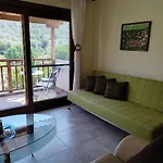 Estia Kleio